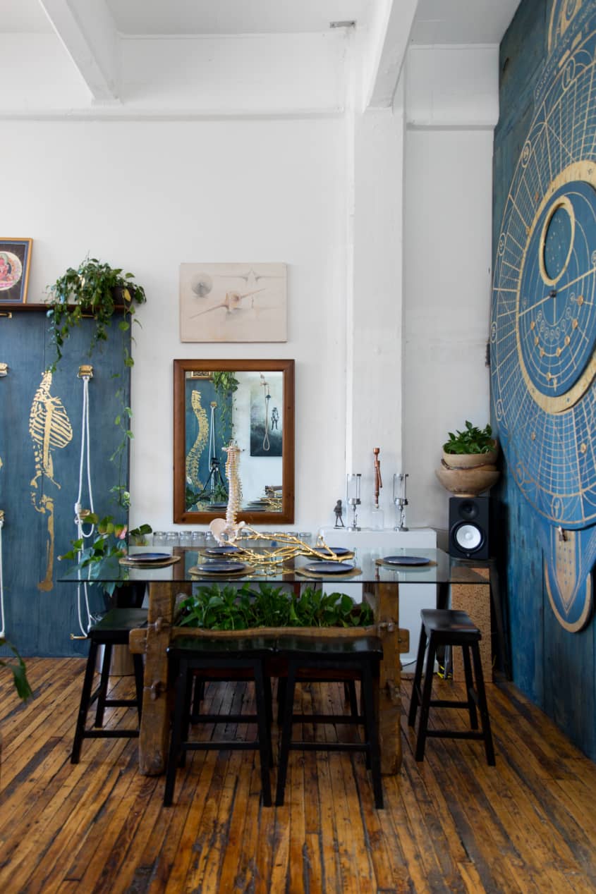 Brooklyn Home Tour A PlantFilled Red Hook Loft Apartment Therapy